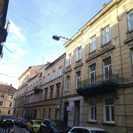 Pop Art Hostel Lviv Exterior foto