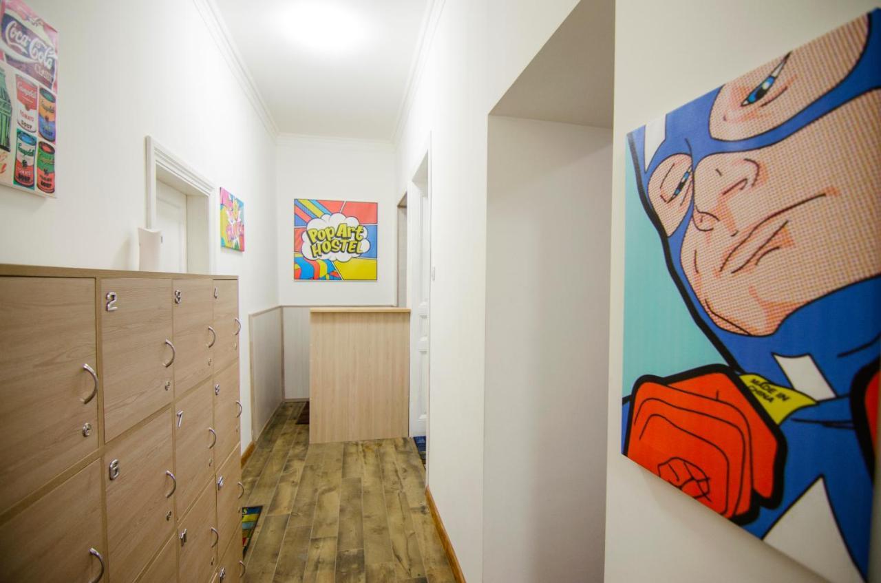 Pop Art Hostel Lviv Exterior foto