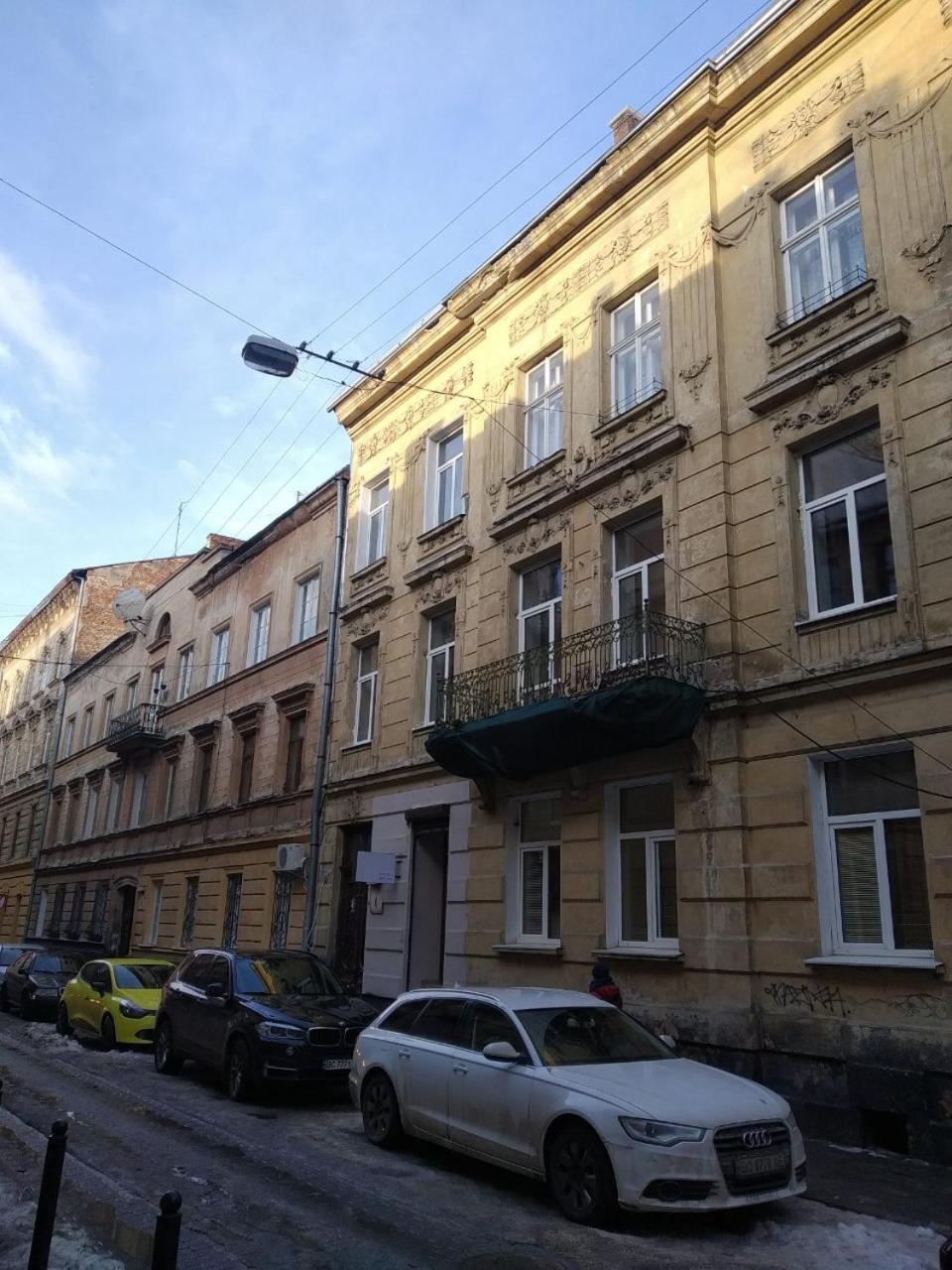 Pop Art Hostel Lviv Exterior foto